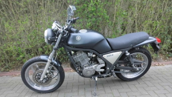 Yamaha SRX 600